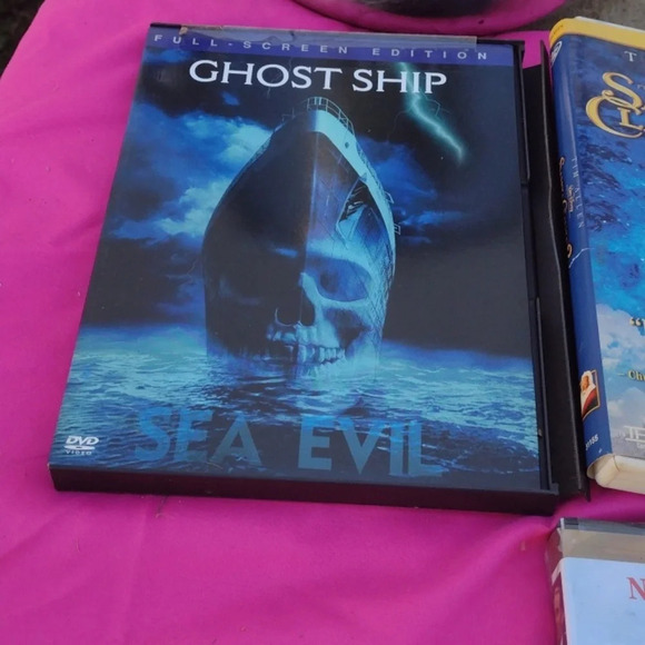 DVD Lot - Picture 3 of 4